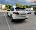 Белый Порше Каен, объемом двигателя 4.8 л и пробегом 167 тыс. км за 13600 $, фото 7 на Automoto.ua