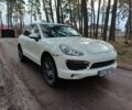 Белый Порше Каен, объемом двигателя 4.8 л и пробегом 167 тыс. км за 16000 $, фото 1 на Automoto.ua