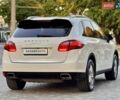 Порше Каен 2011 в Одессе на Automoto.ua Белый Порше Каен, объемом двигателя 4.81 л и пробегом 238 тыс. км за 16800 $, фото 14 на Automoto.ua