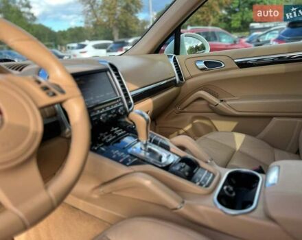 Белый Порше Каен, объемом двигателя 3.6 л и пробегом 159 тыс. км за 21000 $, фото 21 на Automoto.ua
