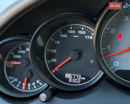 Белый Порше Каен, объемом двигателя 4.81 л и пробегом 187 тыс. км за 13900 $, фото 15 на Automoto.ua