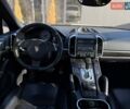 Белый Порше Каен, объемом двигателя 4.81 л и пробегом 187 тыс. км за 13900 $, фото 14 на Automoto.ua