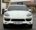 Белый Порше Каен, объемом двигателя 4.8 л и пробегом 199 тыс. км за 16500 $, фото 8 на Automoto.ua