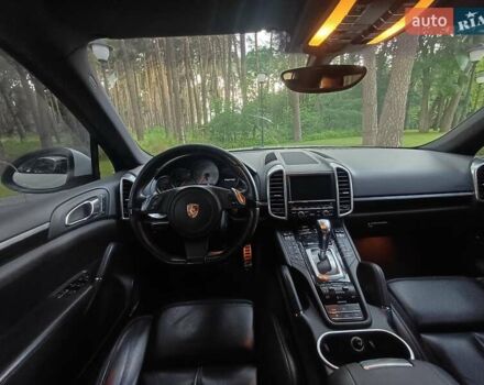 Белый Порше Каен, объемом двигателя 4.8 л и пробегом 167 тыс. км за 14999 $, фото 12 на Automoto.ua