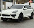 Белый Порше Каен, объемом двигателя 4.8 л и пробегом 199 тыс. км за 16500 $, фото 1 на Automoto.ua