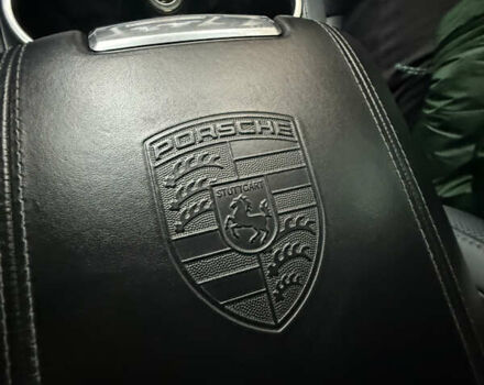 Білий Порше Cayenne, об'ємом двигуна 4.81 л та пробігом 197 тис. км за 18500 $, фото 14 на Automoto.ua