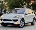 Порше Каен 2011 в Одессе на Automoto.ua Белый Порше Каен, объемом двигателя 4.81 л и пробегом 238 тыс. км за 16800 $, фото 16 на Automoto.ua