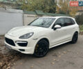 Білий Порше Cayenne, об'ємом двигуна 4.81 л та пробігом 194 тис. км за 21700 $, фото 3 на Automoto.ua