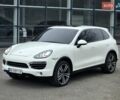 Білий Порше Cayenne, об'ємом двигуна 3 л та пробігом 225 тис. км за 16200 $, фото 1 на Automoto.ua