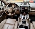 Білий Порше Cayenne, об'ємом двигуна 4.81 л та пробігом 238 тис. км за 16800 $, фото 68 на Automoto.ua