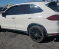 Белый Порше Каен, объемом двигателя 4.8 л и пробегом 195 тыс. км за 6855 $, фото 1 на Automoto.ua
