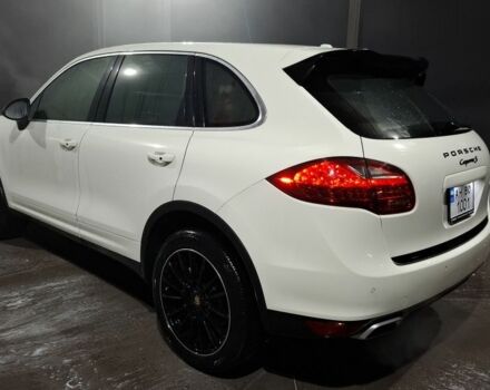 Білий Порше Cayenne, об'ємом двигуна 4.8 л та пробігом 131 тис. км за 23837 $, фото 3 на Automoto.ua
