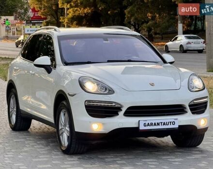 Порше Каен 2011 в Одессе на Automoto.ua Белый Порше Каен, объемом двигателя 4.81 л и пробегом 238 тыс. км за 16800 $, фото 3 на Automoto.ua