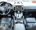 Білий Порше Cayenne, об'ємом двигуна 3 л та пробігом 122 тис. км за 23500 $, фото 27 на Automoto.ua