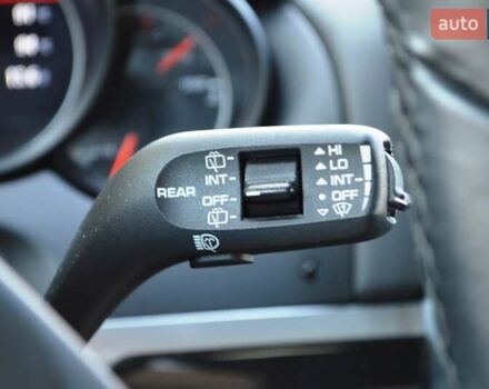 Білий Порше Cayenne, об'ємом двигуна 3 л та пробігом 122 тис. км за 23500 $, фото 31 на Automoto.ua