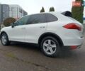 Белый Порше Каен, объемом двигателя 3.6 л и пробегом 193 тыс. км за 24500 $, фото 10 на Automoto.ua