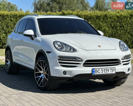 Порше Cayenne 2012 у Львові на Automoto.ua Білий Порше Cayenne, об'ємом двигуна 3.6 л та пробігом 200 тис. км за 19500 $, фото 2 на Automoto.ua