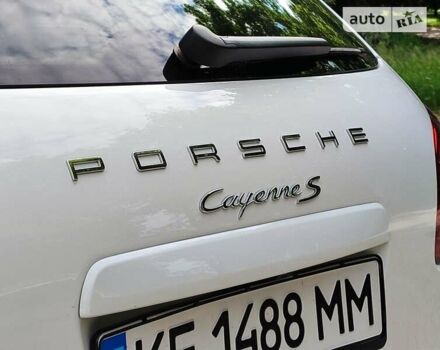 Білий Порше Cayenne, об'ємом двигуна 4.81 л та пробігом 170 тис. км за 19500 $, фото 16 на Automoto.ua