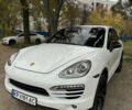 Білий Порше Cayenne, об'ємом двигуна 2.97 л та пробігом 202 тис. км за 19000 $, фото 1 на Automoto.ua