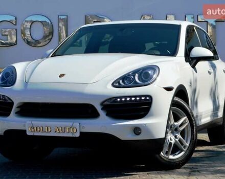 Білий Порше Cayenne, об'ємом двигуна 3 л та пробігом 122 тис. км за 23500 $, фото 12 на Automoto.ua