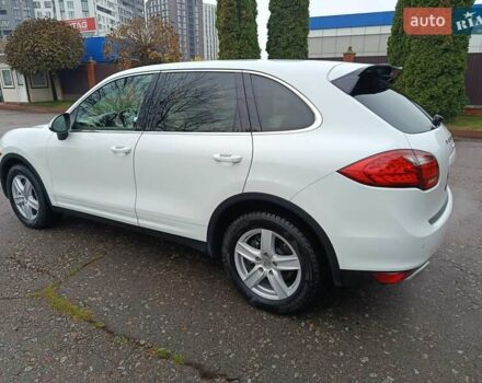 Белый Порше Каен, объемом двигателя 3.6 л и пробегом 193 тыс. км за 24500 $, фото 9 на Automoto.ua