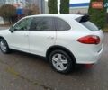 Белый Порше Каен, объемом двигателя 3.6 л и пробегом 193 тыс. км за 24500 $, фото 9 на Automoto.ua