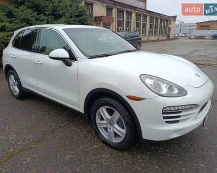 Белый Порше Каен, объемом двигателя 3.6 л и пробегом 193 тыс. км за 24500 $, фото 4 на Automoto.ua