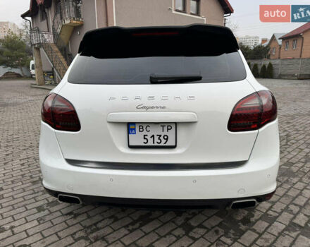 Білий Порше Cayenne, об'ємом двигуна 3.6 л та пробігом 200 тис. км за 18900 $, фото 5 на Automoto.ua
