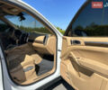 Порше Cayenne 2012 у Львові на Automoto.ua Білий Порше Cayenne, об'ємом двигуна 3.6 л та пробігом 200 тис. км за 19500 $, фото 35 на Automoto.ua