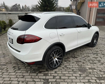 Білий Порше Cayenne, об'ємом двигуна 3.6 л та пробігом 200 тис. км за 18900 $, фото 6 на Automoto.ua