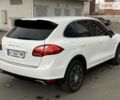 Білий Порше Cayenne, об'ємом двигуна 3 л та пробігом 124 тис. км за 21900 $, фото 2 на Automoto.ua