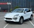 Белый Порше Каен, объемом двигателя 3.6 л и пробегом 152 тыс. км за 15000 $, фото 1 на Automoto.ua