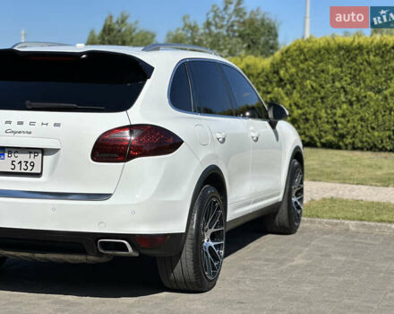Порше Cayenne 2012 у Львові на Automoto.ua Білий Порше Cayenne, об'ємом двигуна 3.6 л та пробігом 200 тис. км за 19500 $, фото 19 на Automoto.ua
