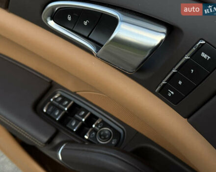 Белый Порше Каен, объемом двигателя 4.81 л и пробегом 133 тыс. км за 22000 $, фото 17 на Automoto.ua