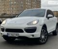 Білий Порше Cayenne, об'ємом двигуна 3 л та пробігом 124 тис. км за 21900 $, фото 1 на Automoto.ua