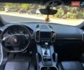 Белый Порше Каен, объемом двигателя 3.6 л и пробегом 180 тыс. км за 21000 $, фото 11 на Automoto.ua