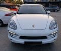 Білий Порше Cayenne, об'ємом двигуна 2.97 л та пробігом 230 тис. км за 15550 $, фото 1 на Automoto.ua