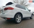Белый Порше Каен, объемом двигателя 3.6 л и пробегом 193 тыс. км за 24500 $, фото 8 на Automoto.ua