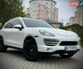 Белый Порше Каен, объемом двигателя 3.6 л и пробегом 105 тыс. км за 19500 $, фото 1 на Automoto.ua