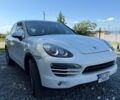 Білий Порше Cayenne, об'ємом двигуна 3 л та пробігом 297 тис. км за 16500 $, фото 1 на Automoto.ua