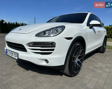 Порше Cayenne 2012 у Львові на Automoto.ua Білий Порше Cayenne, об'ємом двигуна 3.6 л та пробігом 200 тис. км за 19500 $, фото 12 на Automoto.ua