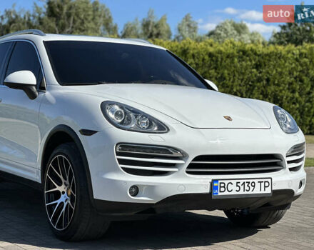 Порше Cayenne 2012 у Львові на Automoto.ua Білий Порше Cayenne, об'ємом двигуна 3.6 л та пробігом 200 тис. км за 19500 $, фото 10 на Automoto.ua