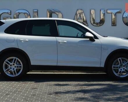 Білий Порше Cayenne, об'ємом двигуна 3 л та пробігом 122 тис. км за 23500 $, фото 19 на Automoto.ua