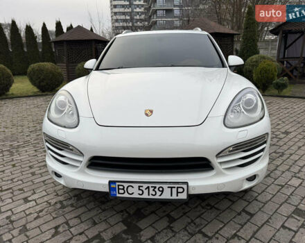Білий Порше Cayenne, об'ємом двигуна 3.6 л та пробігом 200 тис. км за 18900 $, фото 2 на Automoto.ua