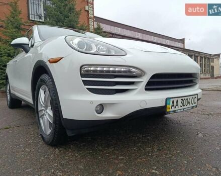 Белый Порше Каен, объемом двигателя 3.6 л и пробегом 193 тыс. км за 24500 $, фото 1 на Automoto.ua