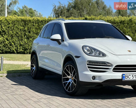 Порше Cayenne 2012 у Львові на Automoto.ua Білий Порше Cayenne, об'ємом двигуна 3.6 л та пробігом 200 тис. км за 19500 $, фото 1 на Automoto.ua
