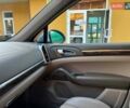 Белый Порше Каен, объемом двигателя 3.6 л и пробегом 300 тыс. км за 13500 $, фото 16 на Automoto.ua