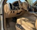 Белый Порше Каен, объемом двигателя 3 л и пробегом 198 тыс. км за 22000 $, фото 16 на Automoto.ua