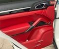 Белый Порше Каен, объемом двигателя 2.97 л и пробегом 308 тыс. км за 20999 $, фото 15 на Automoto.ua