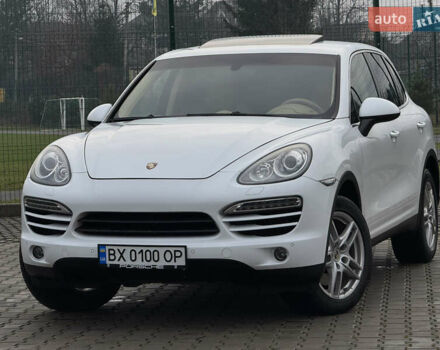 Белый Порше Каен, объемом двигателя 3 л и пробегом 136 тыс. км за 19900 $, фото 2 на Automoto.ua